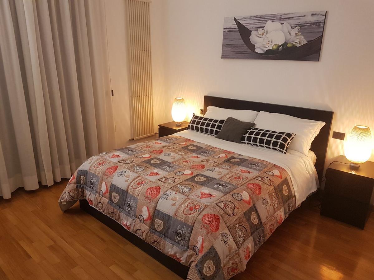 Apartment De Rossi Bari Eksteriør bilde