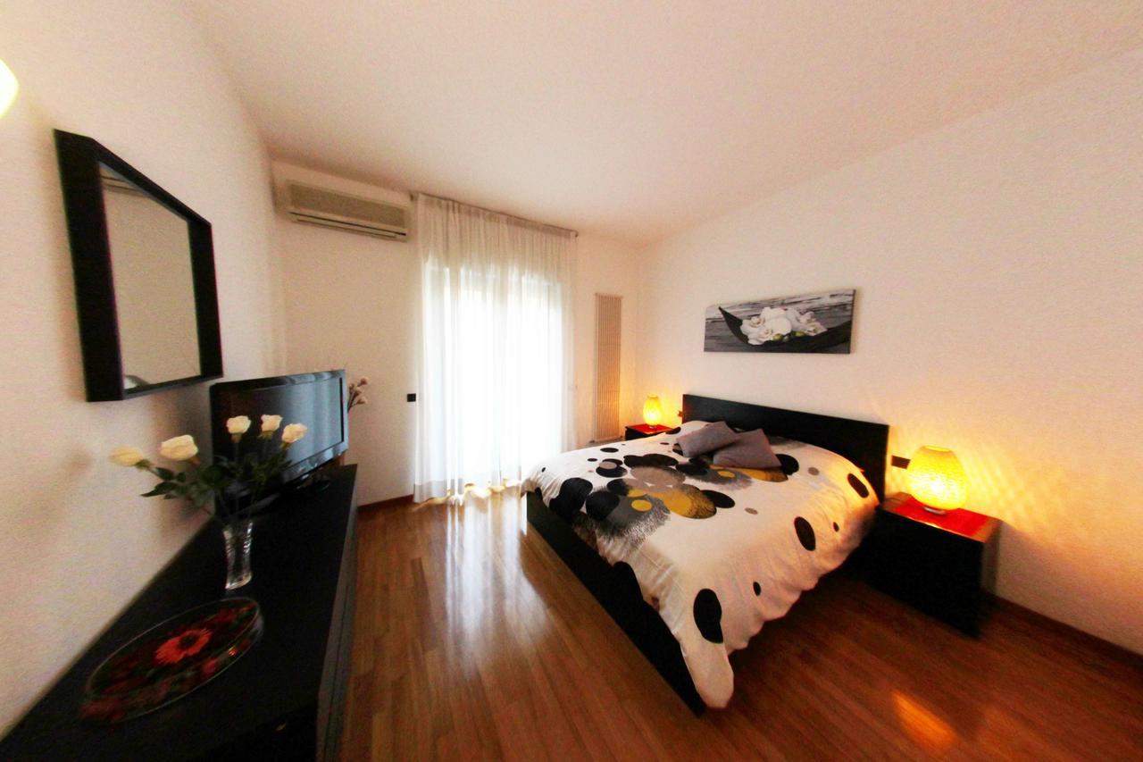 Apartment De Rossi Bari Eksteriør bilde
