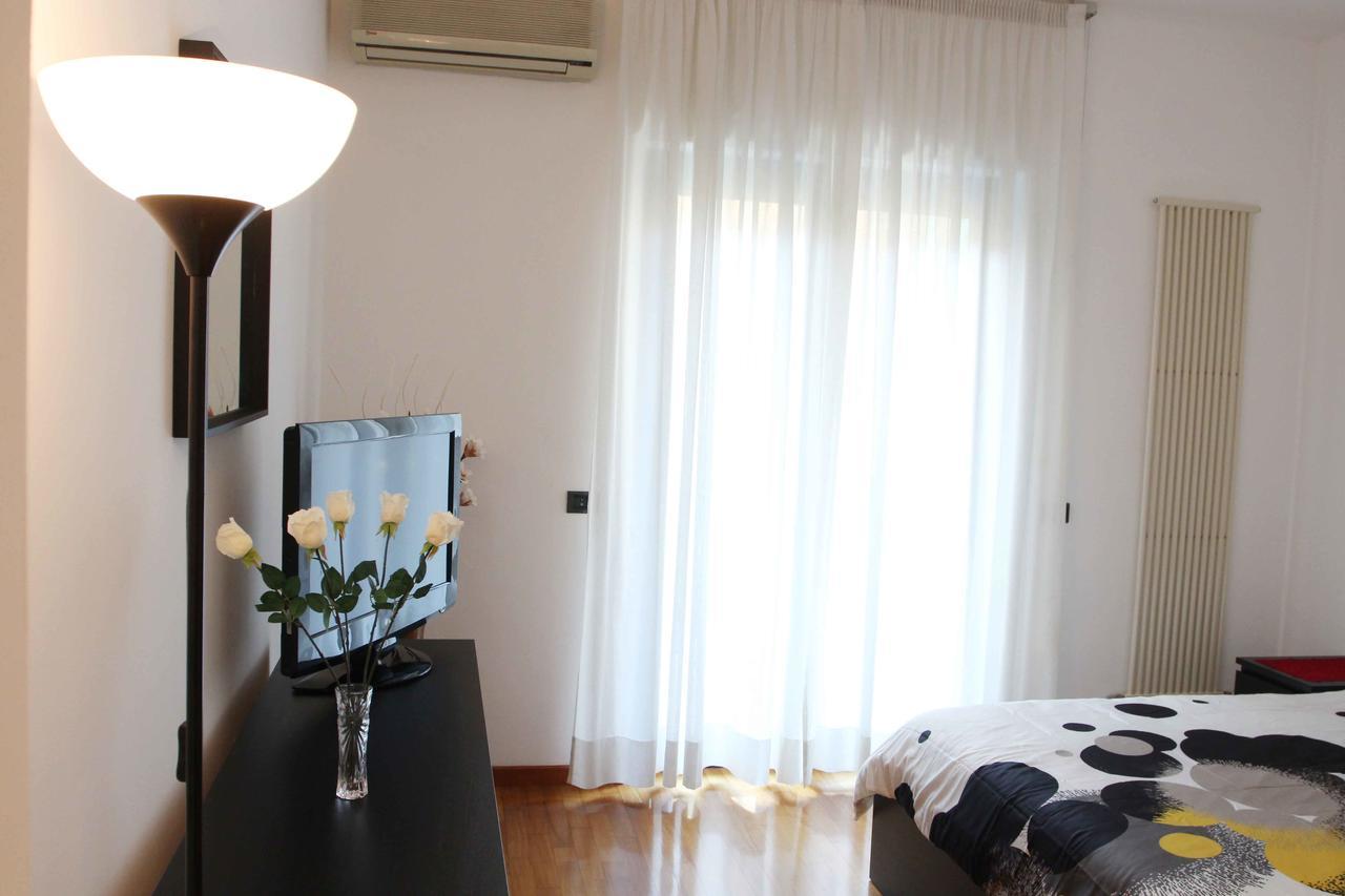 Apartment De Rossi Bari Eksteriør bilde